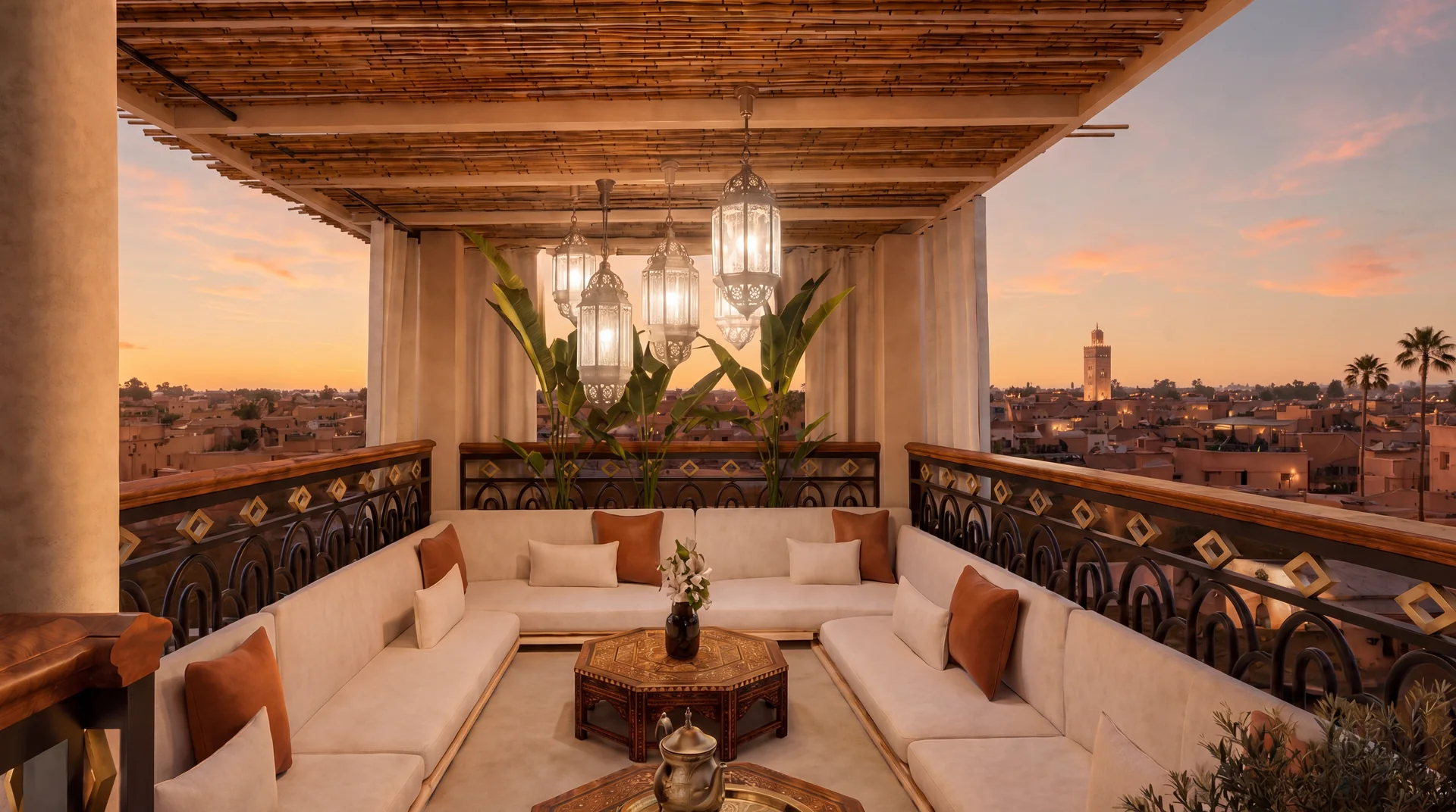 La terrasse avec vue sur Marrakech